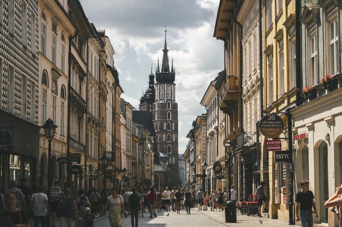 Transformacja przestrzeni mieszkalnej w Krakowie